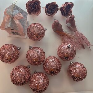 Set of rose gold/pink Christmas tree ornaments